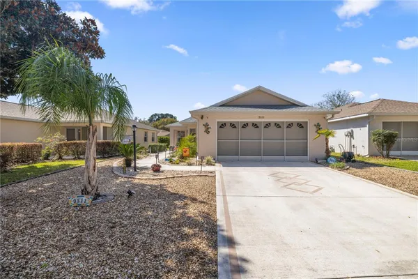 Property Slideshow image 2 of 27 | 9511 sw 93rd loop, Ocala, FL, 34481