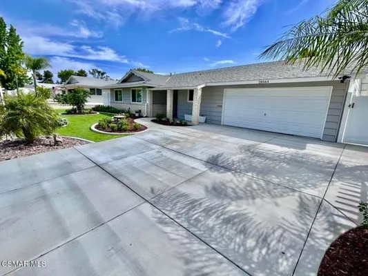 Property Slideshow image 2 of 47 | 28564 portsmouth dr, Menifee, CA, 92586