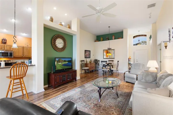 Property Slideshow image 3 of 67 | 318 high vista dr, Davenport, FL, 33837