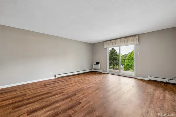 Property Slideshow image 3 of 27 | 13618 e bethany pl 310, Aurora, CO, 80014