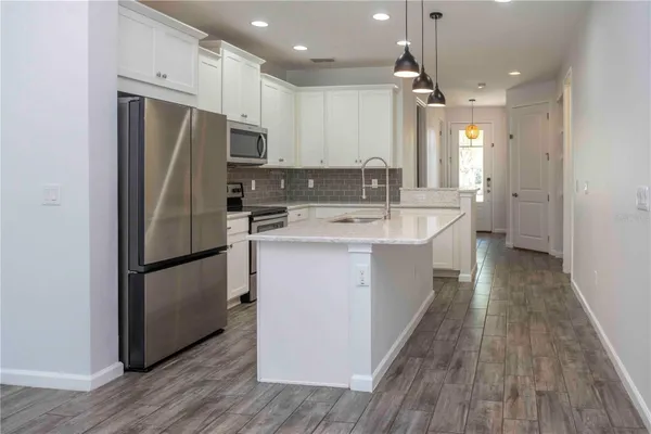 Property Slideshow image 3 of 52 | 11737 brookside dr, Bradenton, FL, 34211