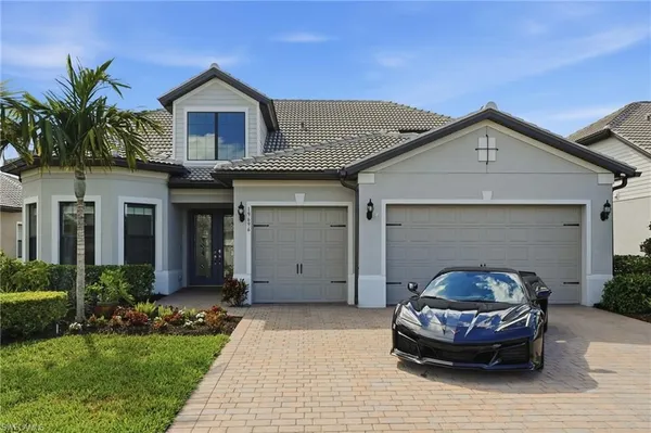 Property Slideshow image 2 of 50 | 19696 aqua view ln, Fort Myers, FL, 33913