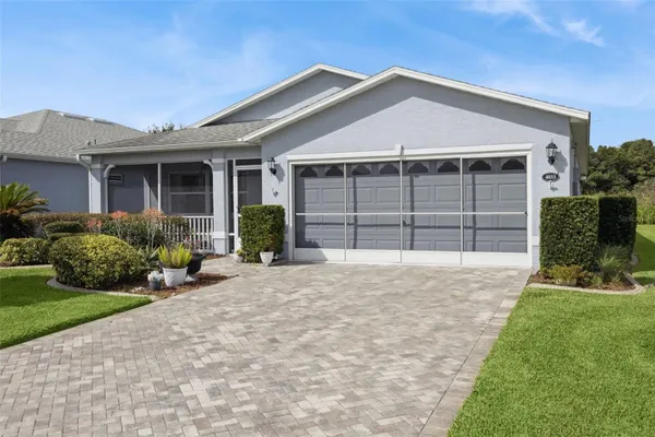 Property Slideshow image 2 of 62 | 4033 arlington ridge blvd, Leesburg, FL, 34748