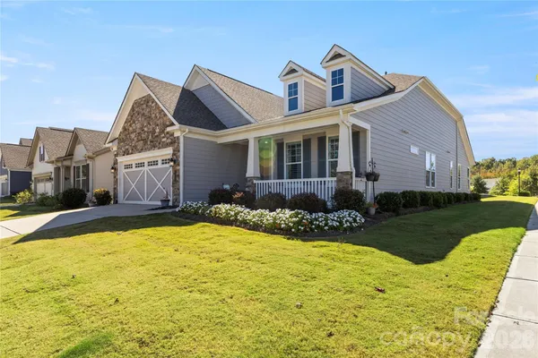 Property Slideshow image 3 of 45 | 5827 cheerful ln, Charlotte, NC, 28215