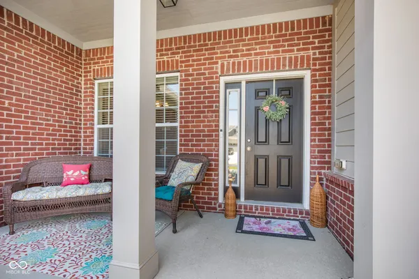 Property Slideshow image 2 of 48 | 11590 platt st, Noblesville, IN, 46060