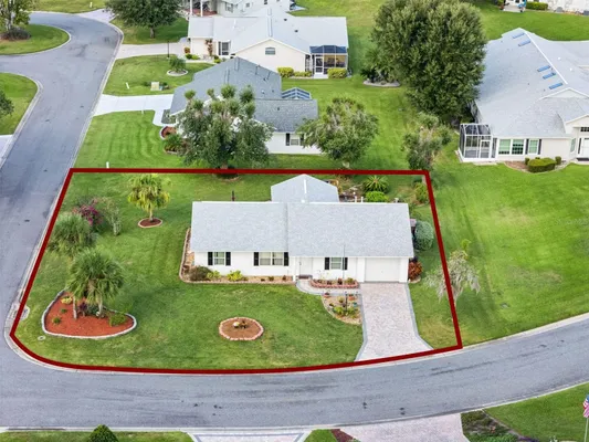 Property Slideshow image 3 of 81 | 26104 newcombe cir, Leesburg, FL, 34748