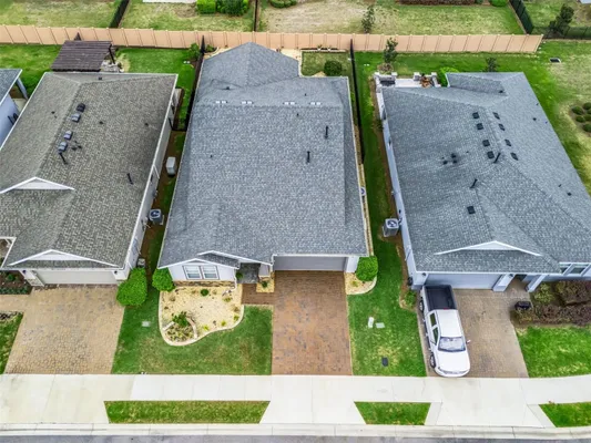 Property Slideshow image 2 of 54 | 5662 nw 40th loop, Ocala, FL, 34482