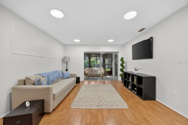 Property Slideshow image 2 of 42 | 1214 tallywood dr 7020, Sarasota, FL, 34237