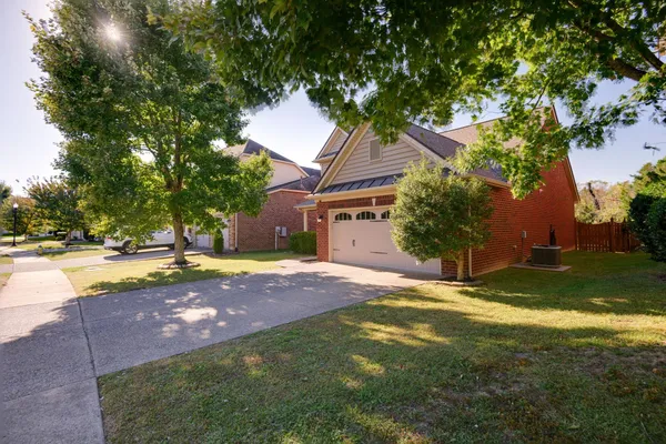 Property Slideshow image 3 of 94 | 259 meandering dr, Lebanon, TN, 37090