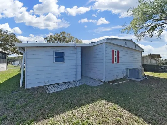 Property Slideshow image 3 of 39 | 4925 foxwood lake dr, Lakeland, FL, 33810