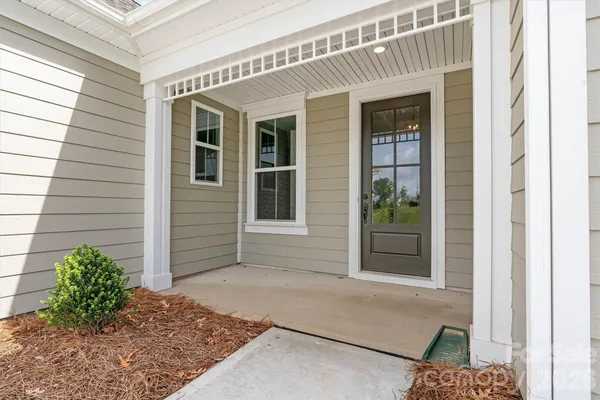 Property Slideshow image 3 of 42 | 13417 cozy ct, Charlotte, NC, 28215