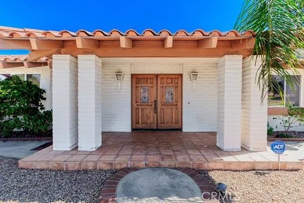 Property Slideshow image 3 of 32 | 2899 maple dr, Hemet, CA, 92545