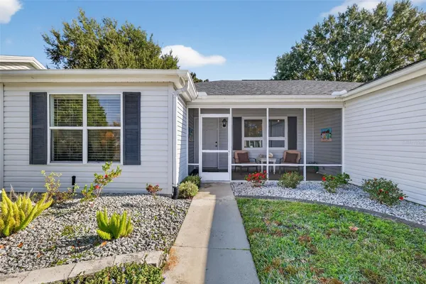 Property Slideshow image 2 of 35 | 923 camino del rey dr, The Villages, FL, 32159