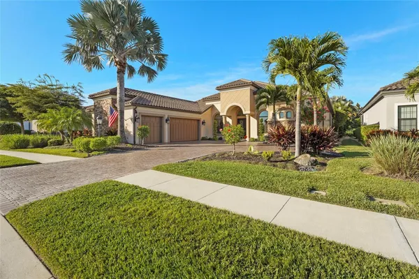 Property Slideshow image 2 of 79 | 5356 greenbrook dr, Sarasota, FL, 34238