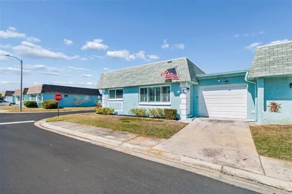 Property Slideshow image 3 of 72 | 6875 monte carlo n # 6875, Pinellas Park, FL, 33781