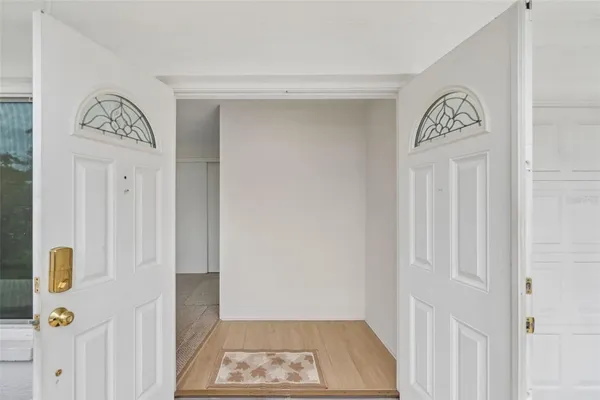 Property Slideshow image 3 of 72 | 14142 90th ave, Seminole, FL, 33776