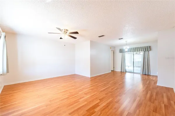 Property Slideshow image 3 of 37 | 10744 sw 62nd ter, Ocala, FL, 34476