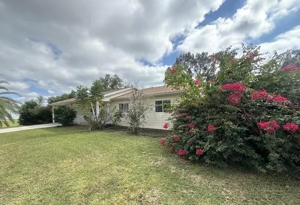 Property Slideshow image 2 of 13 | 17655 se 102nd cir, Summerfield, FL, 34491