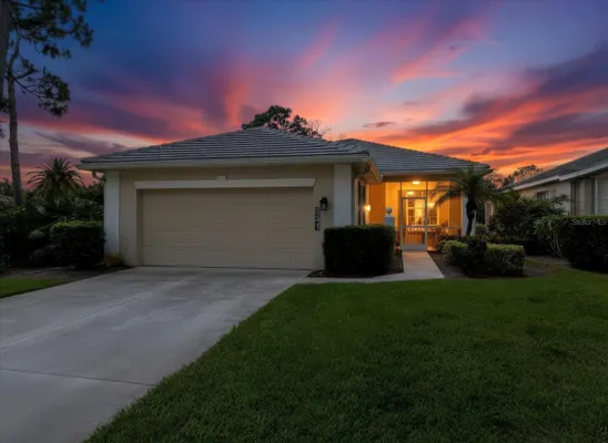 Property Slideshow image 2 of 40 | 831 chalmers dr 831, Venice, FL, 34293