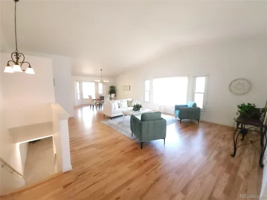 Property Slideshow image 3 of 31 | 4927 greenwich way, Highlands Ranch, CO, 80130