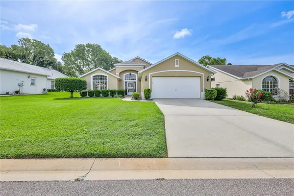 Property Slideshow image 3 of 51 | 464 mistwood ct, Spring Hill, FL, 34609