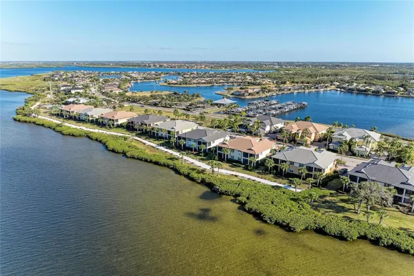 Property Slideshow image 2 of 68 | 1246 riverscape st, Bradenton, FL, 34208