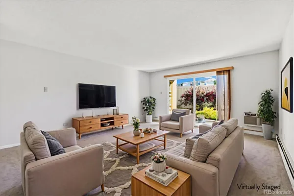 Property Slideshow image 2 of 26 | 650 s alton way 1a, Denver, CO, 80247