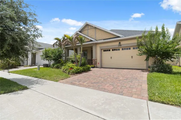 Property Slideshow image 2 of 51 | 2740 southland st, St Cloud, FL, 34772