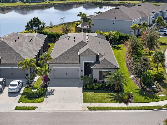 Property Slideshow image 2 of 99 | 16106 culpepper dr, Lakewood Ranch, FL, 34211