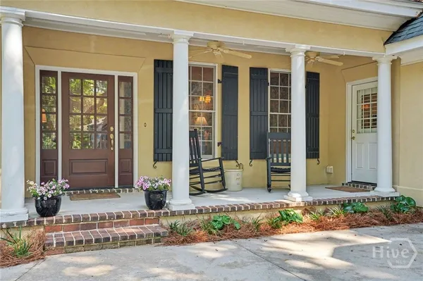 Property Slideshow image 2 of 45 | 6 tomochichi ln, Savannah, GA, 31411