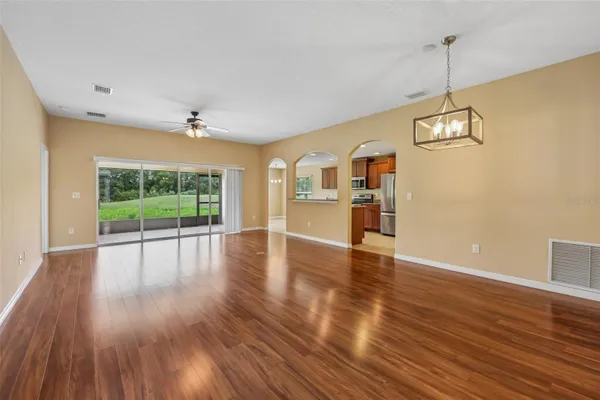 Property Slideshow image 2 of 40 | 4025 arlington ridge blvd, Leesburg, FL, 34748