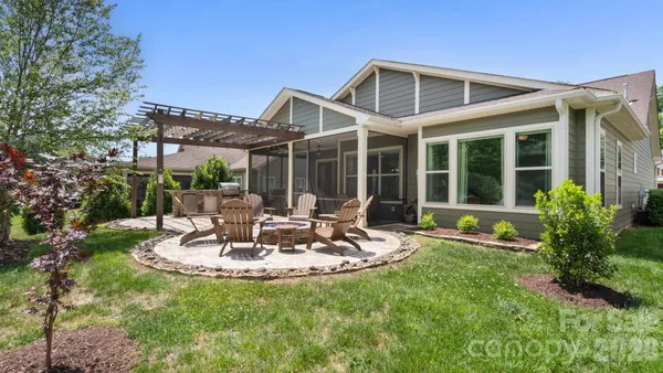 Property Slideshow image 3 of 48 | 131 chimney rock ct, Denver, NC, 28037
