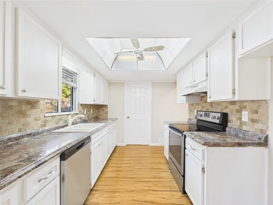 Property Slideshow image 3 of 26 | 8430 sw 105th pl, Ocala, FL, 34481