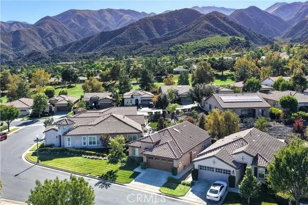 Property Slideshow image 3 of 76 | 24295 big bear ln, Corona, CA, 92883