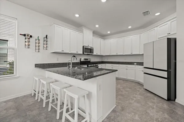 Property Slideshow image 3 of 46 | 16226 paynes mill dr, Lakewood Ranch, FL, 34211