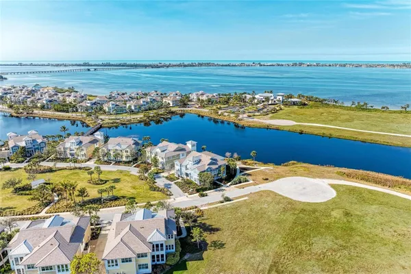 Property Slideshow image 2 of 99 | 226 sapphire lake dr 101, Bradenton, FL, 34209