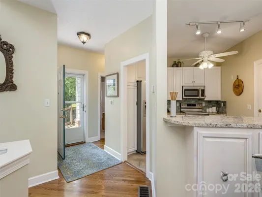 Property Slideshow image 3 of 33 | 171 ashefield ct, Hendersonville, NC, 28791