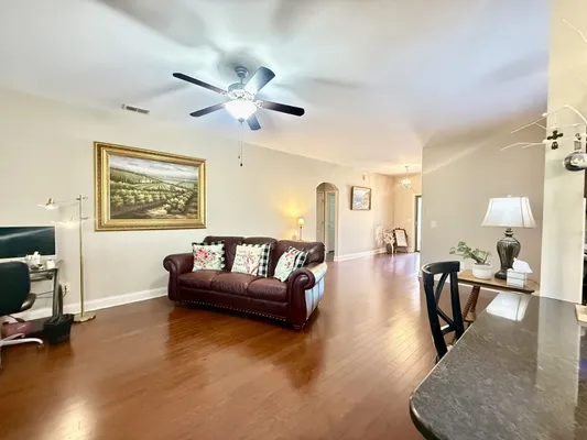 Property Slideshow image 3 of 49 | 547 cloverhill ln, Lebanon, TN, 37090