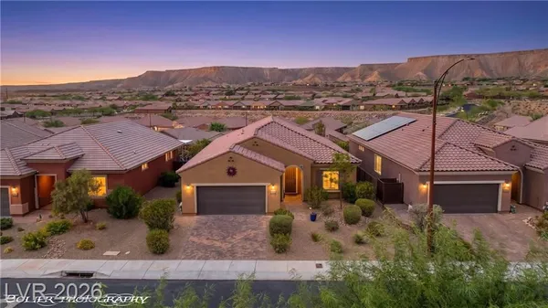 Property Slideshow image 3 of 75 | 957 emerald pool blf, Mesquite, NV, 89034