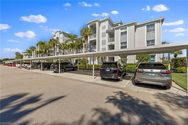 Property Slideshow image 3 of 49 | 10460 washingtonia palm way apt 1327, Fort Myers, FL, 33966