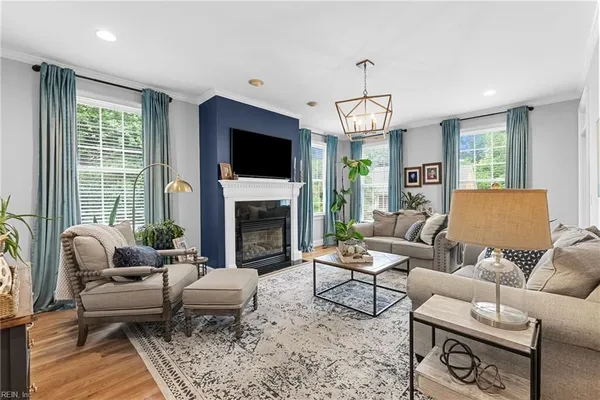 Property Slideshow image 3 of 39 | 109 marion, Williamsburg, VA, 23188