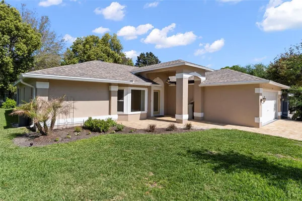Property Slideshow image 2 of 87 | 8143 laurel green dr, Spring Hill, FL, 34606