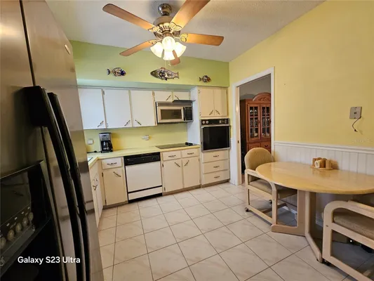 Property Slideshow image 2 of 80 | 2440 world parkway blvd 46, Clearwater, FL, 33763