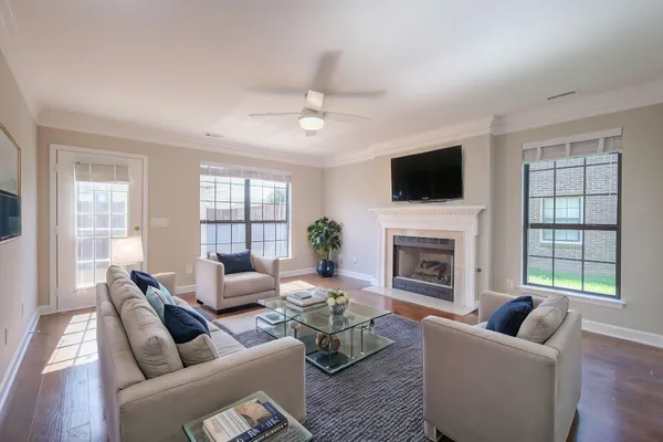 Property Slideshow image 2 of 31 | 6057 sunrise cir, Franklin, TN, 37067