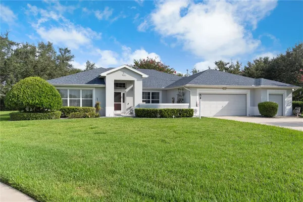 Property Slideshow image 2 of 35 | 27437 desert rose ct, Leesburg, FL, 34748