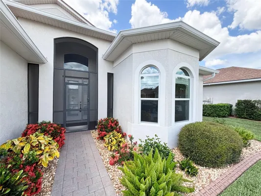 Property Slideshow image 2 of 64 | 5553 hogan ln, Winter Haven, FL, 33884