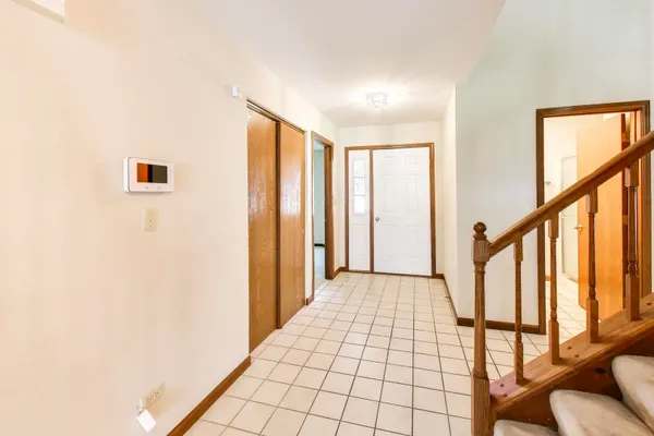 Property Slideshow image 3 of 48 | 21040 w hazelnut ln, Plainfield, IL, 60544