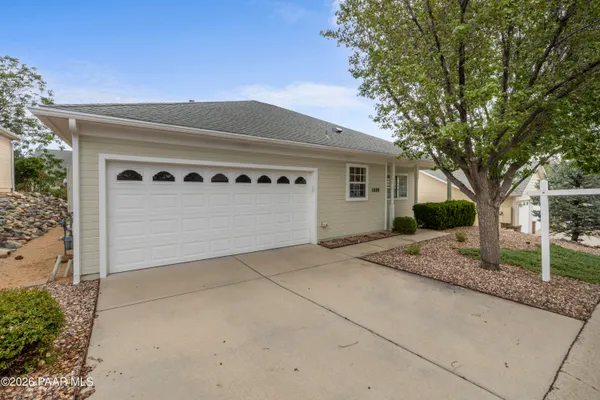 Property Slideshow image 2 of 33 | 1880 n mulberry, Prescott Valley, AZ, 86314