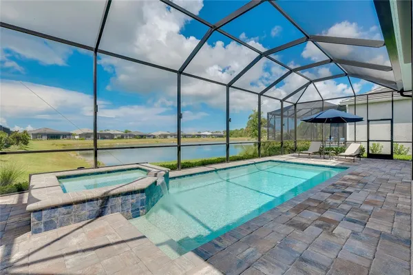 Property Slideshow image 3 of 96 | 10105 beachwalk dr, Englewood, FL, 34223