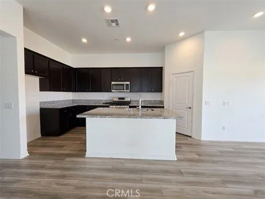 Property Slideshow image 3 of 13 | 1580 sunswept way, Beaumont, CA, 92223